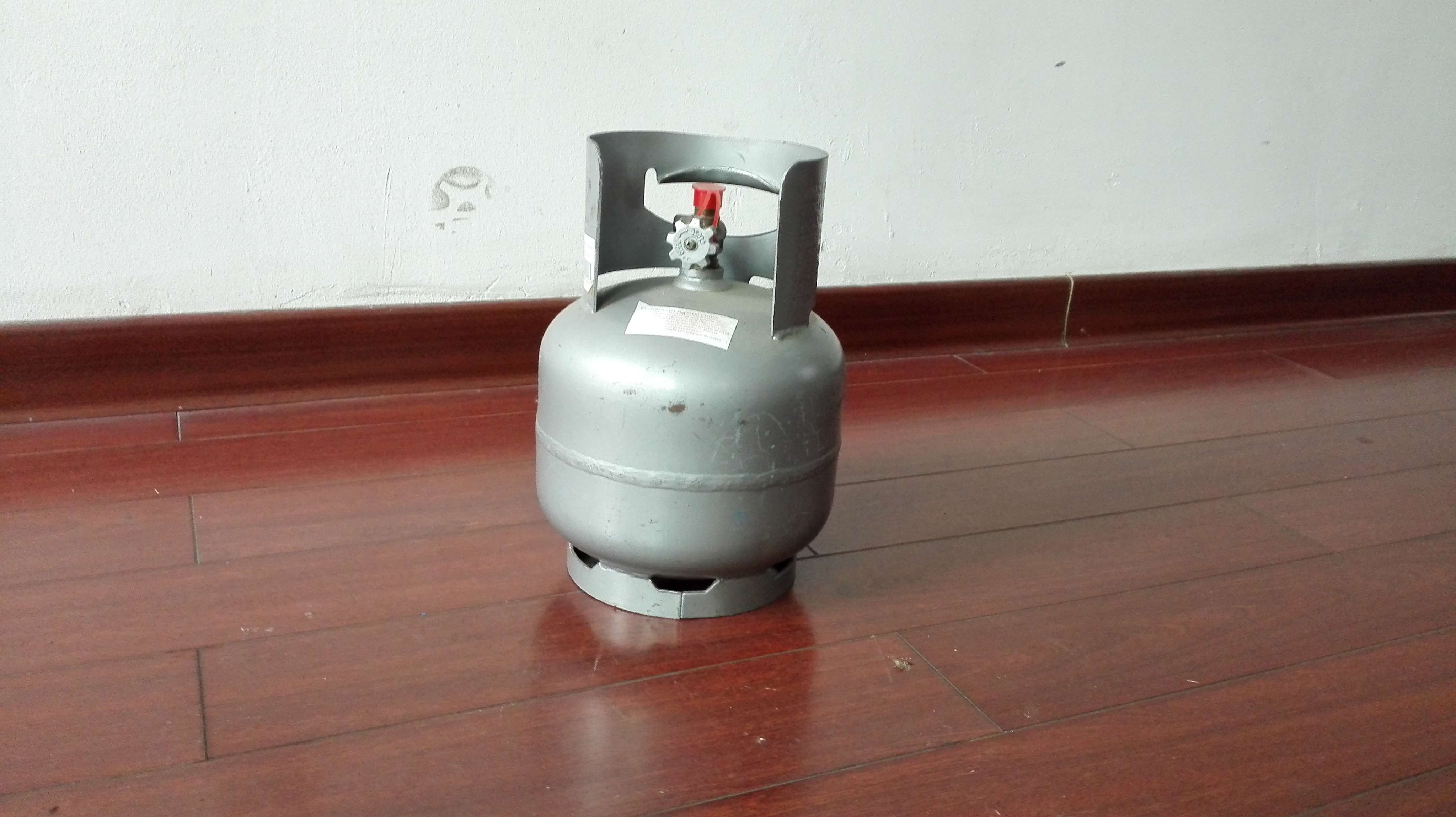 小型灰色液化气钢瓶，液化气罐定制规格