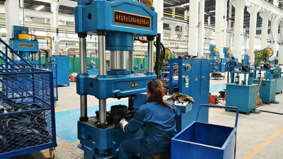 钢瓶底座成型机LPG cylinder bottom base forming machine