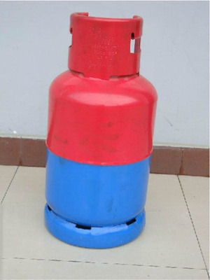 紅藍拼接液化氣鋼瓶，液化氣罐